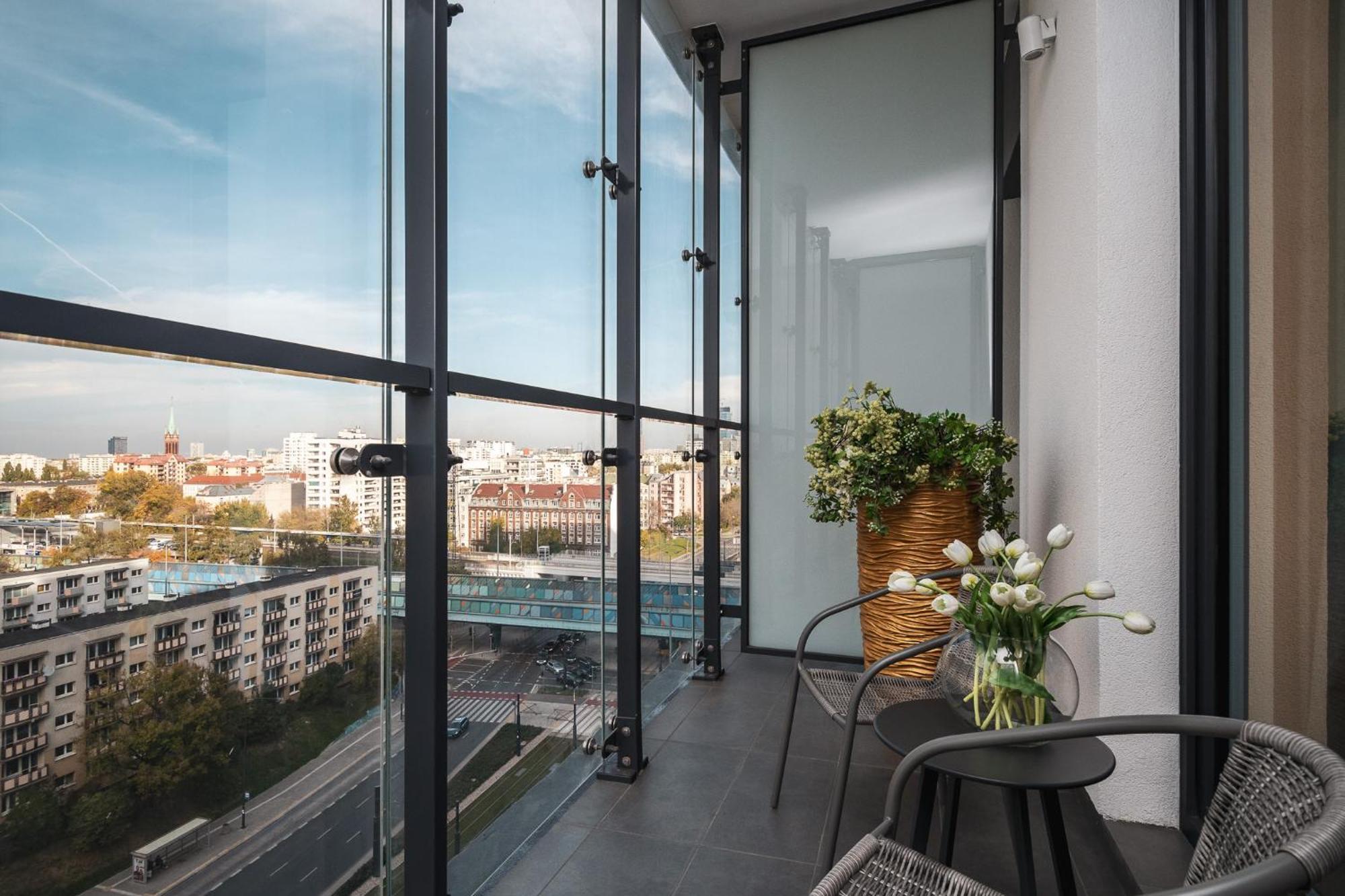 Kasprzaka 29 Bliska Wola Tower By Perfect Apart وارسو المظهر الخارجي الصورة