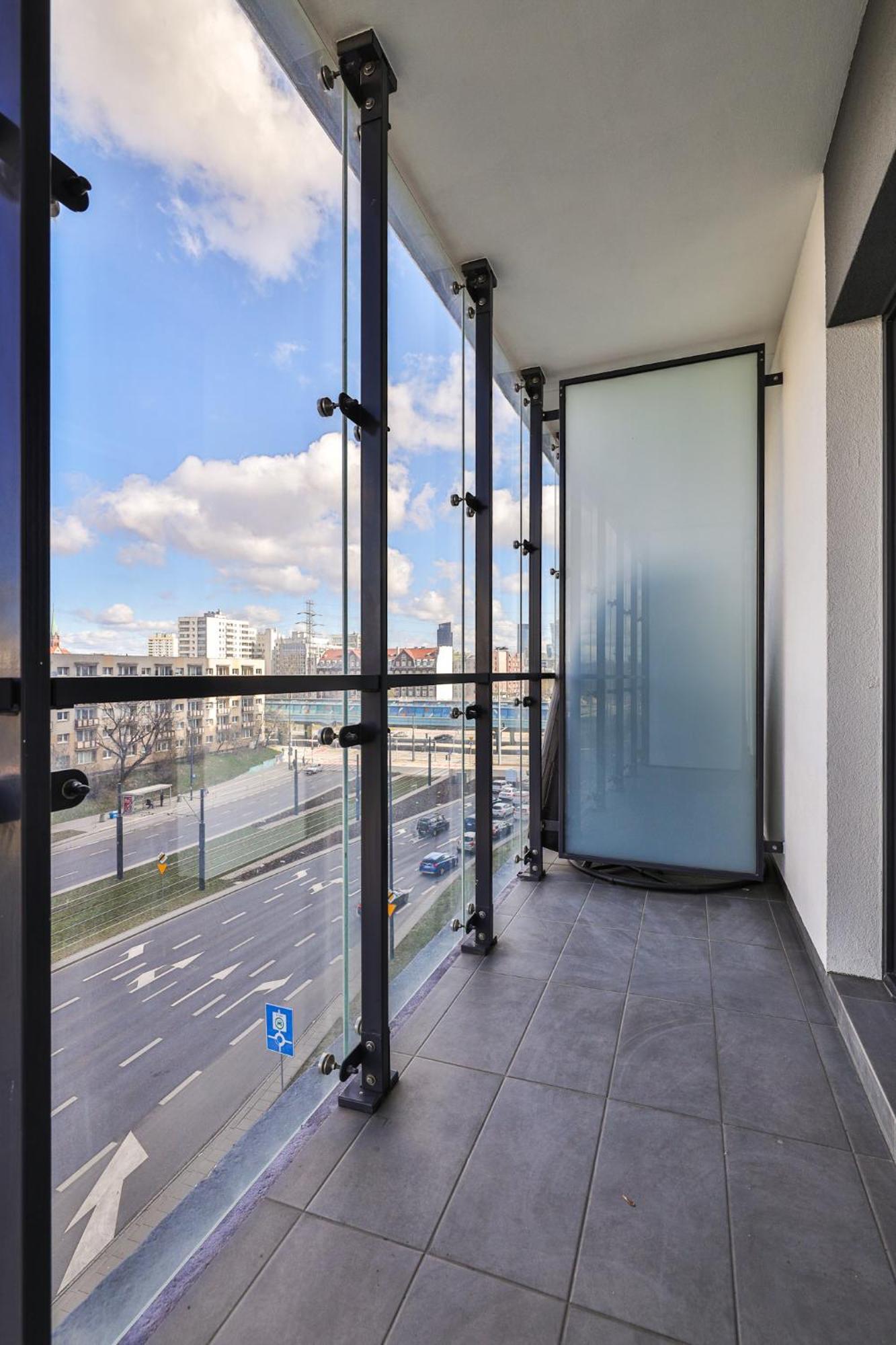 Kasprzaka 29 Bliska Wola Tower By Perfect Apart وارسو المظهر الخارجي الصورة